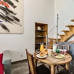 Santa Joana Panteao Apartment
